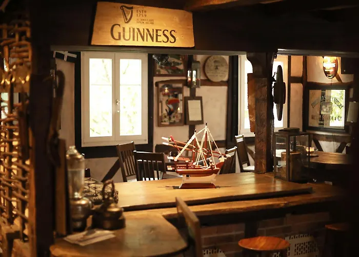 The Cornish Arms Guest House